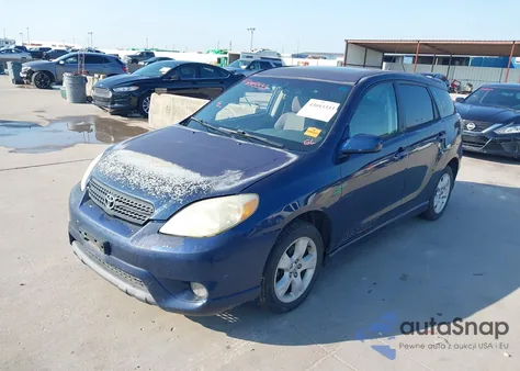 2006 Toyota Matrix Xr z USA, uszkodzony, nr VIN 2T1KR32E46C561549